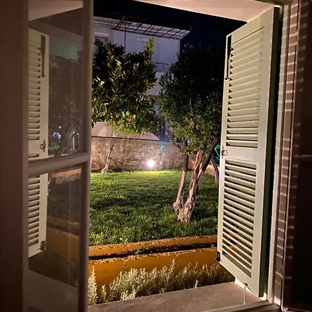 Via De Bosset Prázdninový dům *